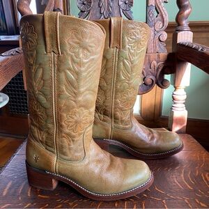 Vintage Frye Cowboy Campus Boots with Orange Floral Stitching Women’s Size 10